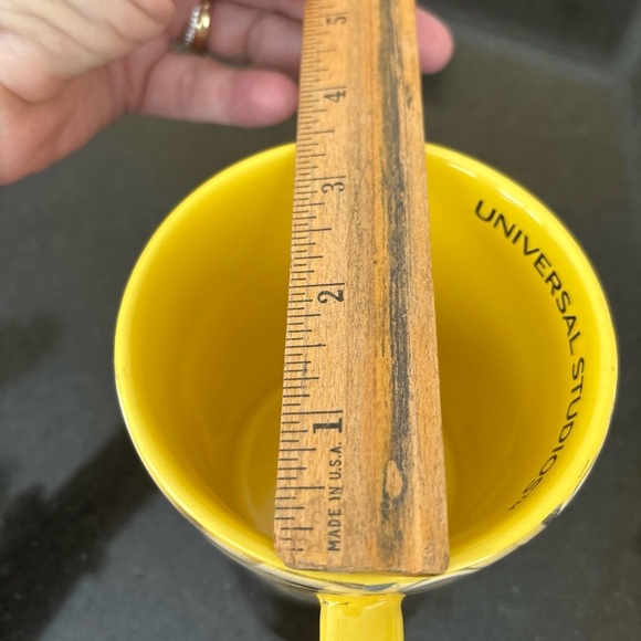 Universal Studios Minions despicable Me One Eyed Mayhem Yellow Coffee Mug 14 oz - Picture 4 of 6